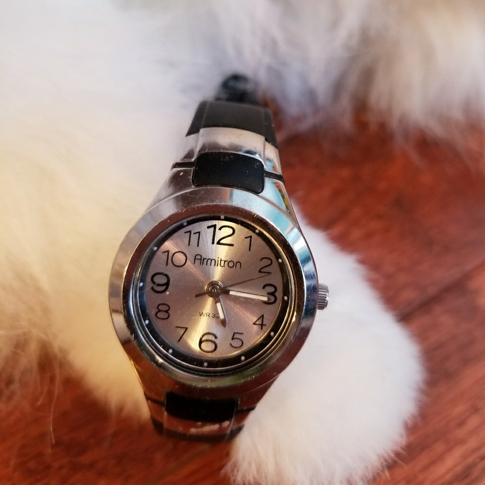 ARMITRON Watch - Picture 2 of 5